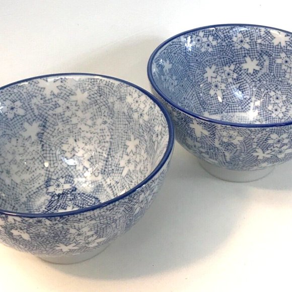 VTG Set 2 Chinese Blue & White Porcelain Pedestal Rice Bowls Flower 4” x 3" - Picture 1 of 4